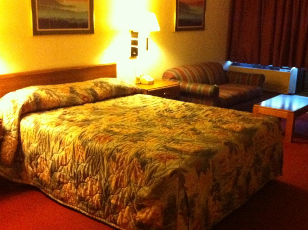 Econo Lodge Near Snake River Idaho Falls Eksteriør bilde